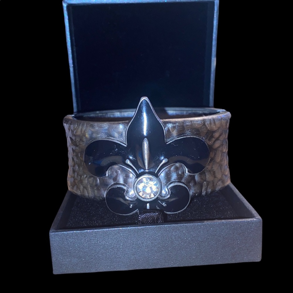 Clamp on Fleur De Lis bracelet made at Angola Prison
